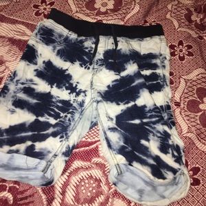 Jean like blue shorts